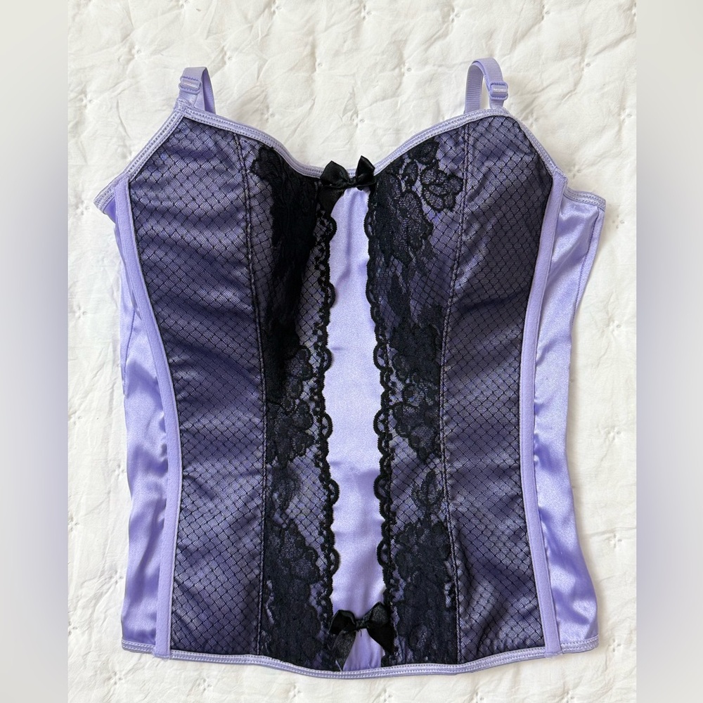 Vtg Y2K Victoria's Secret Purple Black
Lace Bustier Corset Size S Elegant Sexy